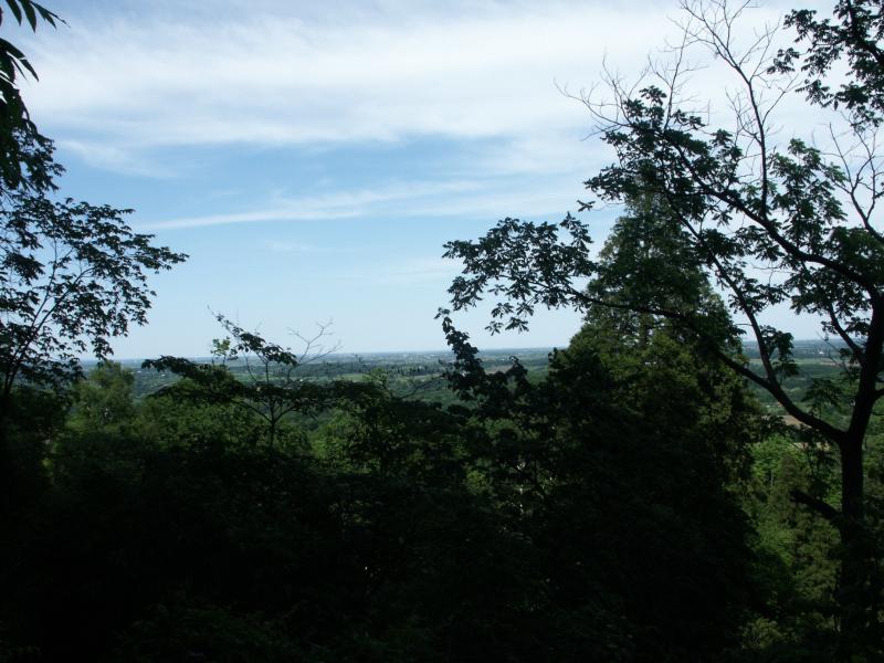 Panorama at base of Dufte