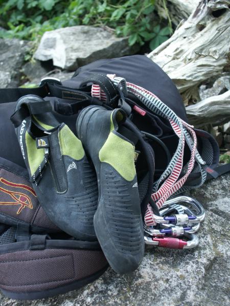 Shoes, harness and biners