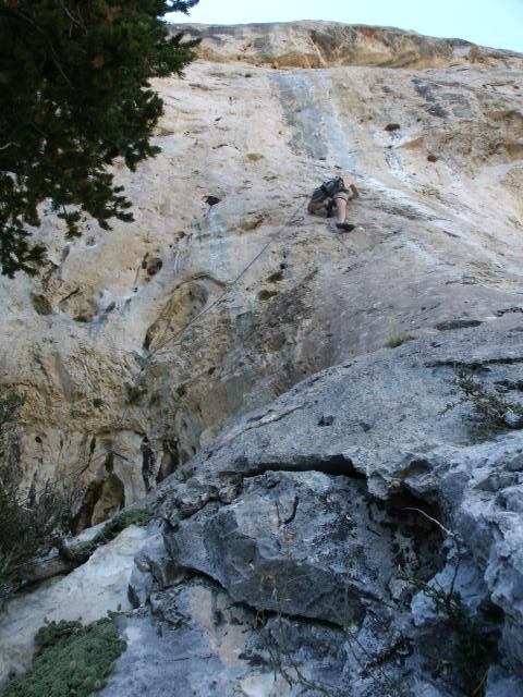 Toro peels onto a 5.10c