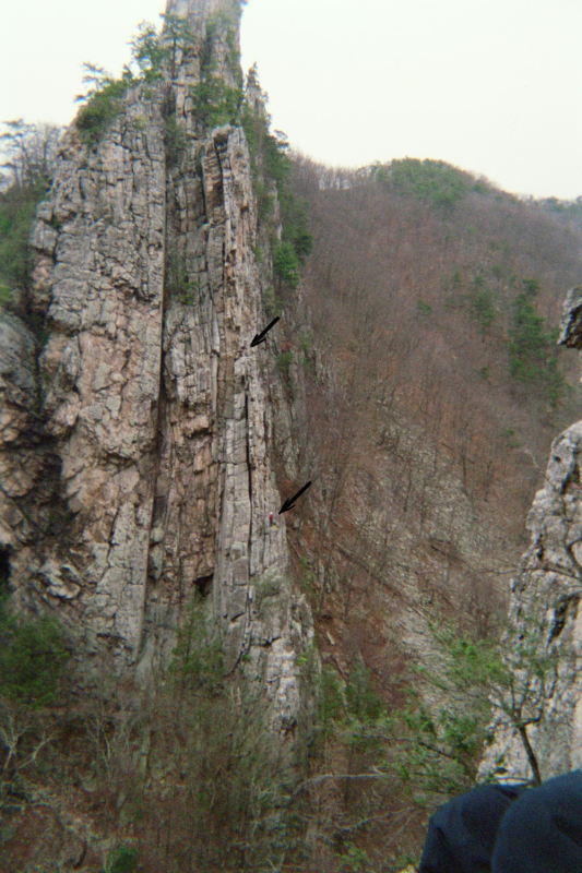 People on the south end of the South peak